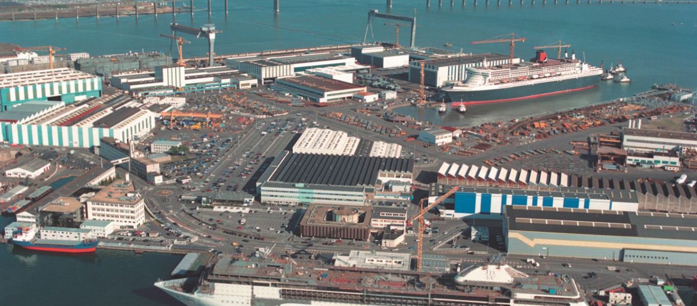 Μακρόν: Κρατικοποιεί τα ναυπηγεία STX France