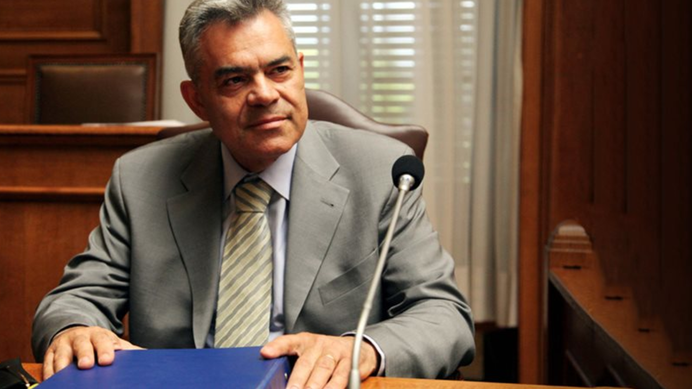 Τάσος Μαντέλης και Siemens: Αλλος ένας υπουργός του ΠΑΣΟΚ των κυβερνήσεων Σημίτη ένοχος για διαφθορά