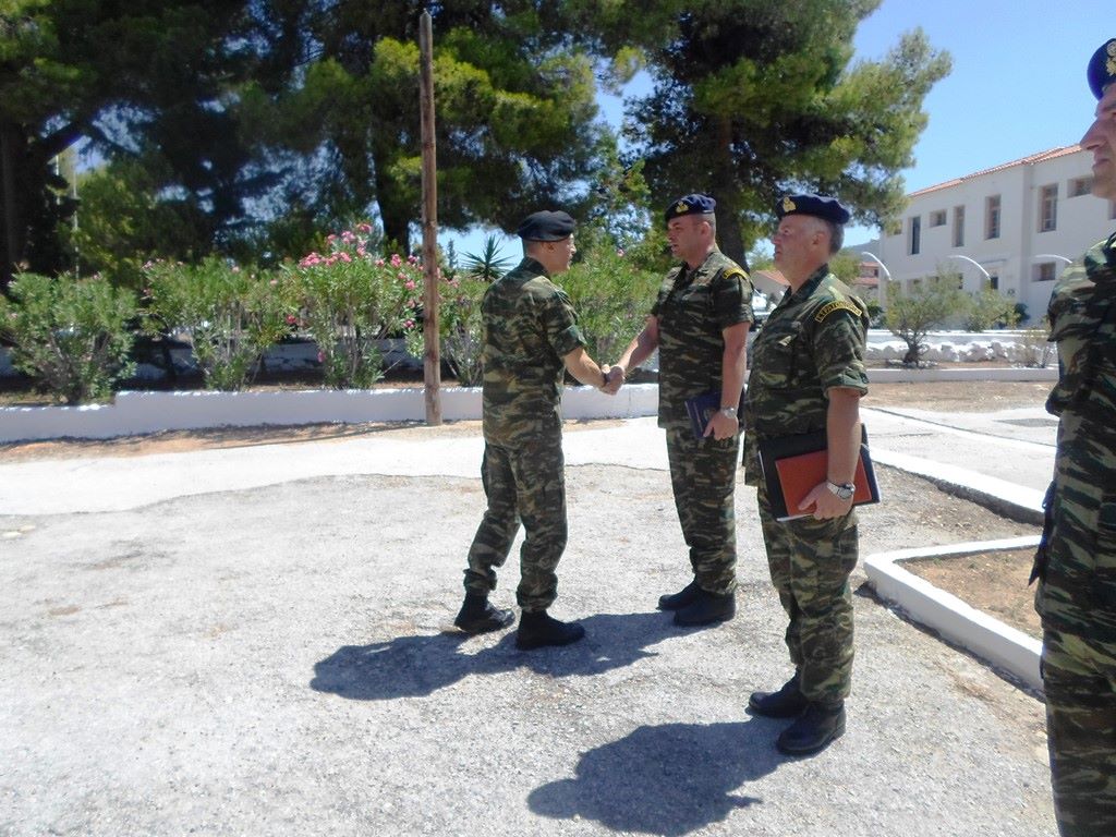 Επίσκεψη Αρχηγού ΓΕΣ στην Διεύθυνση Στρατονομίας και στο 951 Τάγμα Στρατονομίας (φωτό)