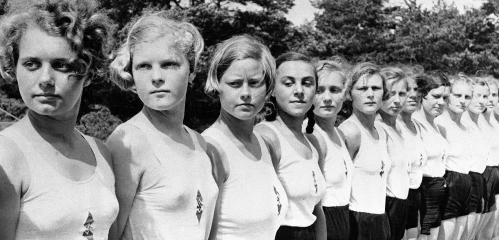 Η γυναικεία λεγεώνα του Χίτλερ – Τα αθώα κορίτσια που μετατράπηκαν σε μαχήτριες (φωτό)