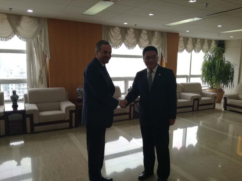 Με τον πρόεδρο της Cosco συναντήθηκε ο Α. Σαμαράς  στο Πεκίνο (φωτό)