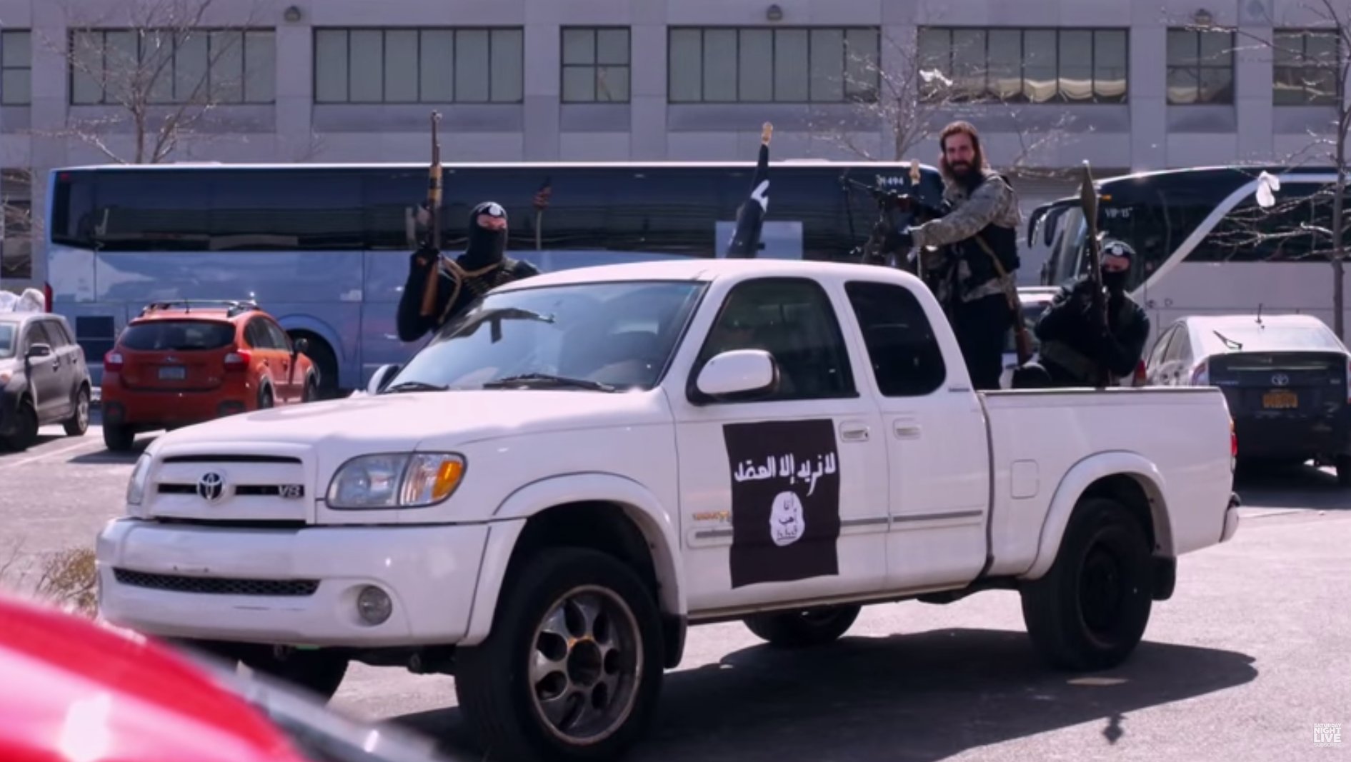 Ξεκινά ο εμφύλιος μεταξύ των μαχητών του ISIS – Καμικάζι αυτοκτονίας πήρε μαζί του 3 ισλαμιστές (βίντεο)