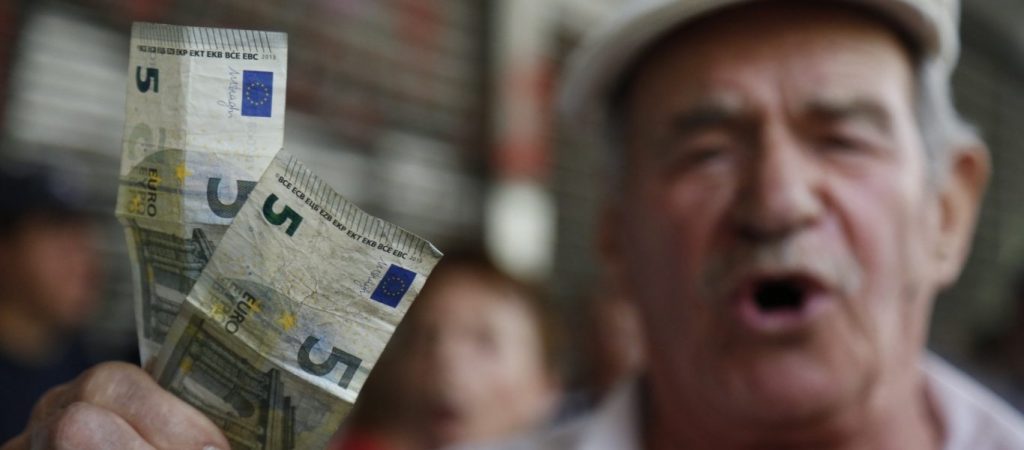 «Βόμβα» Eurostat: «Πολυτέλεια το 53,6% των Ελλήνων ένα 7ήμερο διακοπών!»