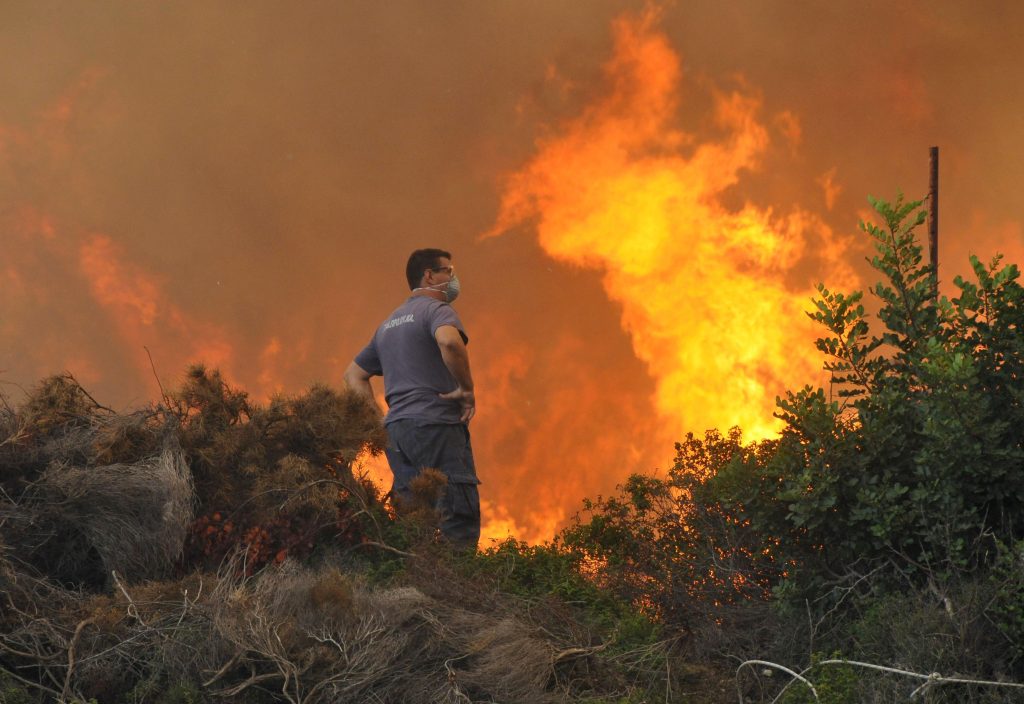 Αιτωλοακαρνανία: Οι αρχές σε αναζήτηση εμπρηστών για τις πυρκαγιές στην περιοχή