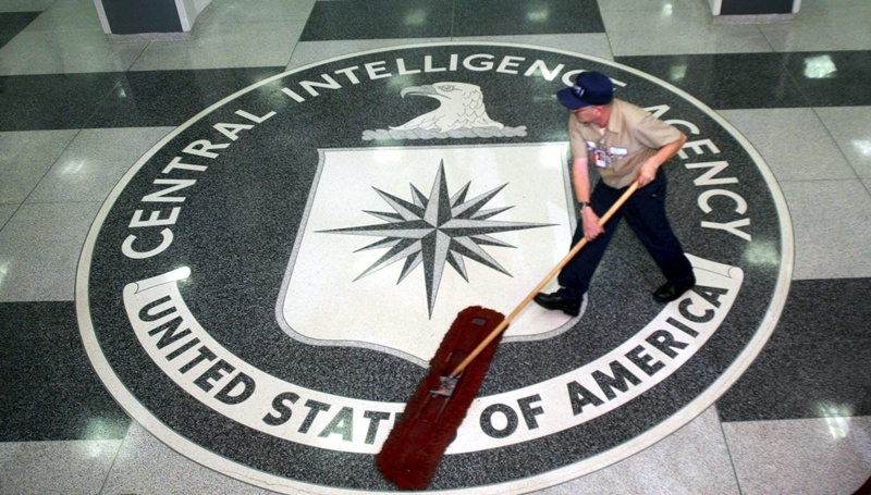 Σοκ από WikiLeaks: «Η CIA υποκλέπτει τα οπτικά και φωνητικά στοιχεία από κάμερες & μικρόφωνα σε PC & laptops»!