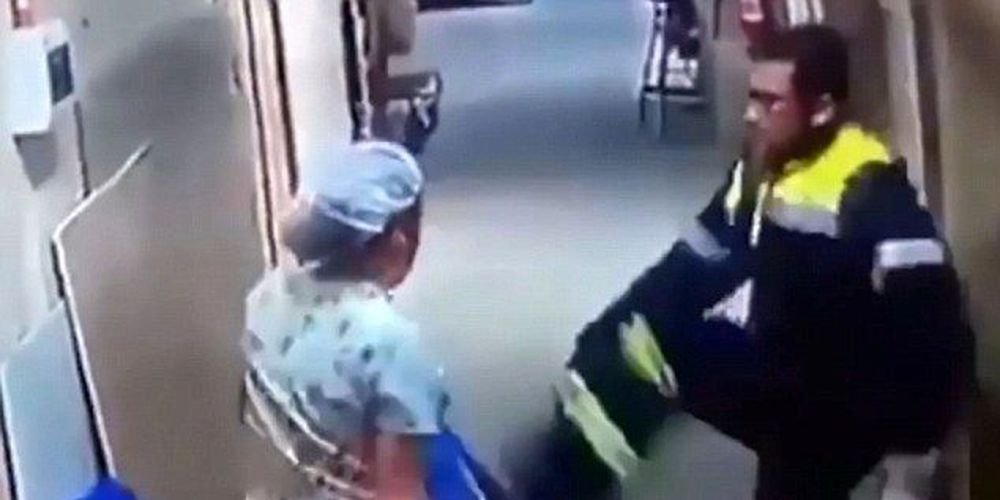 Σοκ – Νοσηλευτής κλωτσά στην κοιλιά έγκυο νοσοκόμα (φωτό, βίντεο)
