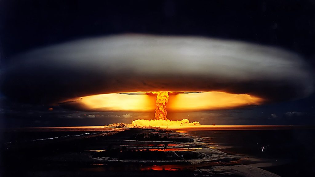 Φοβερές εικόνες από πυρηνικές εκρήξεις (φωτό)