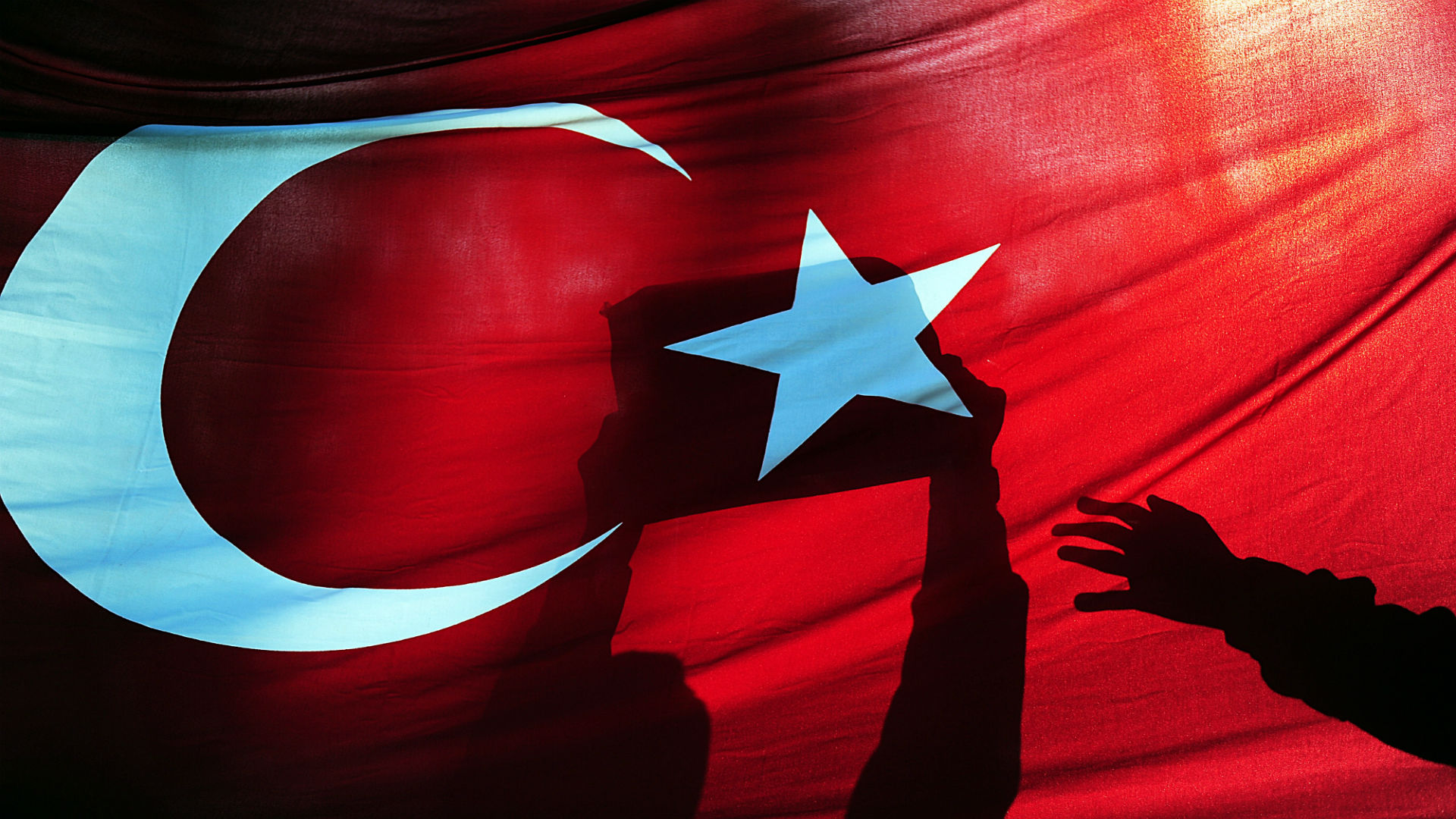Τουρκία: Συντονισμένη επιχείρηση σύλληψης 35 «Γκιουλενιστών» δημοσιογράφων λόγω… χρήσης «ByLock»