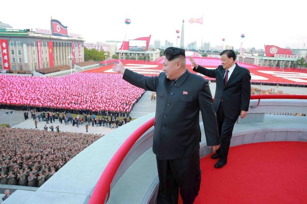 14 λεπτά χρόνο «διαφυγής» έχουν στη Γκουάμ αν χτυπήσει η Β.Κορέα – «Αυθόρμητη» συγκέντρωση χιλιάδων οπαδών του Κιμ