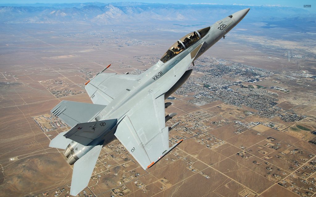 F/A-18 Hornet: Το μαχητικό αεροσκάφος που άλλαξε τα δεδομένα (βίντεο)