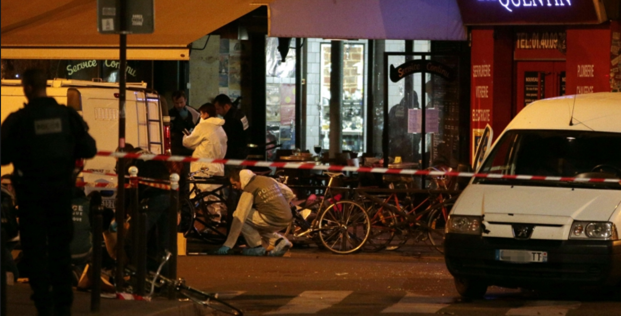 Παρίσι: Αυτοκίνητο έπεσε σε πιτσαρία – 7 τραυματίες και ένα 8χρονο κοριτσάκι νεκρό (φωτό)(upd)