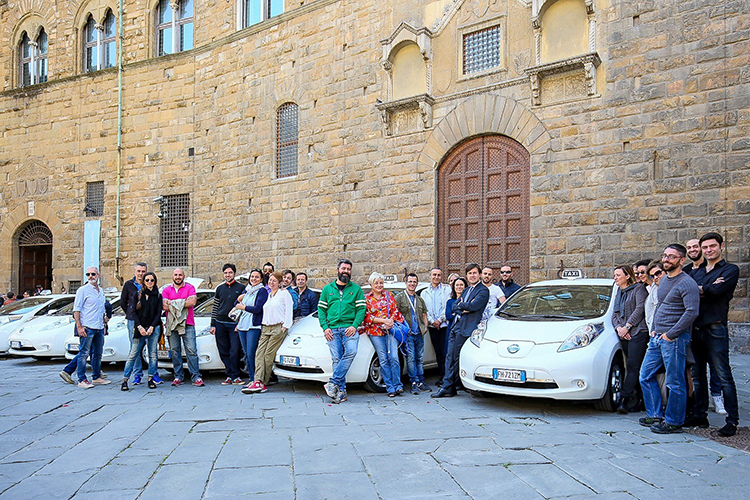 Nissan LEAF ταξί και στην Ιταλία