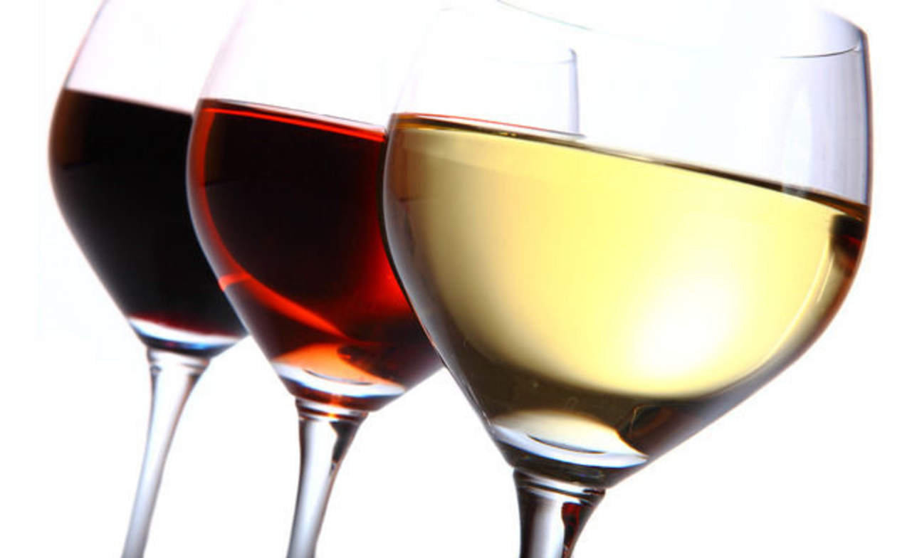 Νέα έρευνα: Το αλκοόλ κάνει καλό στην υγεία