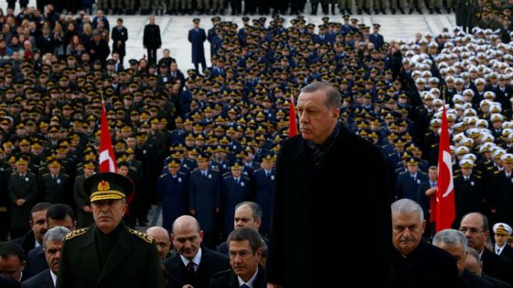 Ο Ρ.Τ Ερντογάν δεν σταματά- 70 νέες συλλήψεις δημοσίων υπαλλήλων