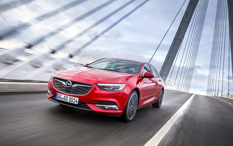 Στις 50.000  έφτασαν οι παραγγελίες για το νέο Opel Insignia
