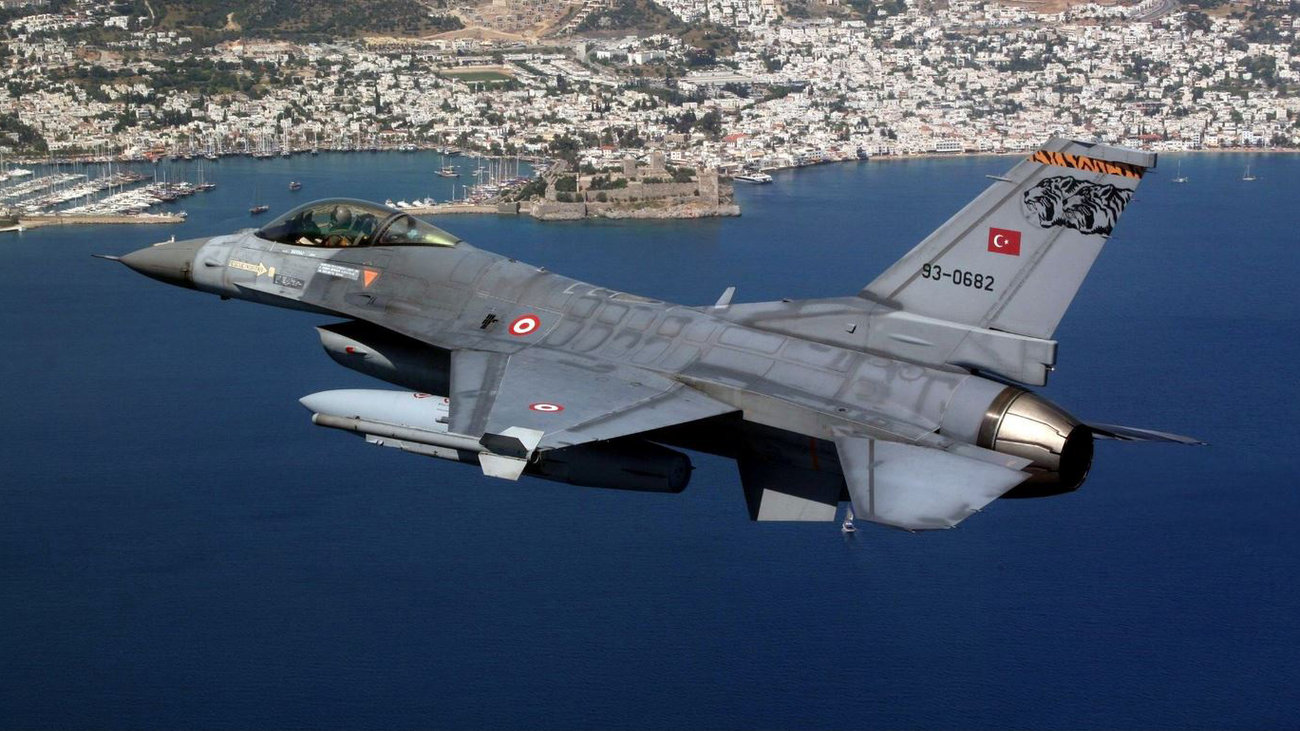 Η Τουρκία οδηγεί στο «κόκκινο» την ένταση πάνω από το Αιγαίο: Εξήντα παραβιάσεις!