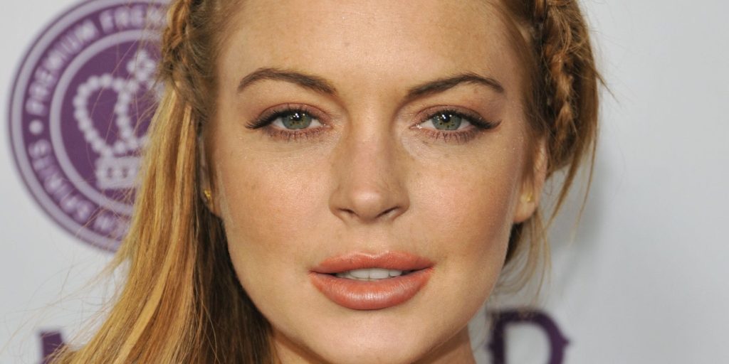 Ξανά στην Μύκονο η Lindsay Lohan (φωτό)