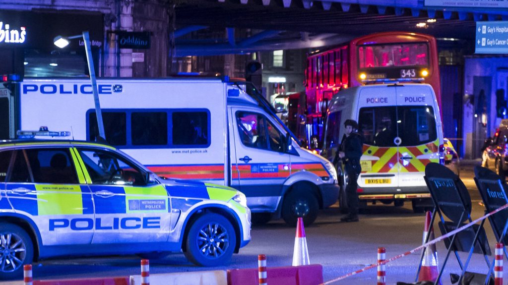 Bρετανία: Επιπρόσθετους ελέγχους σε όσους νοικιάζουν αυτοκίνητα μετά τις τρομοκρατικές επιθέσεις