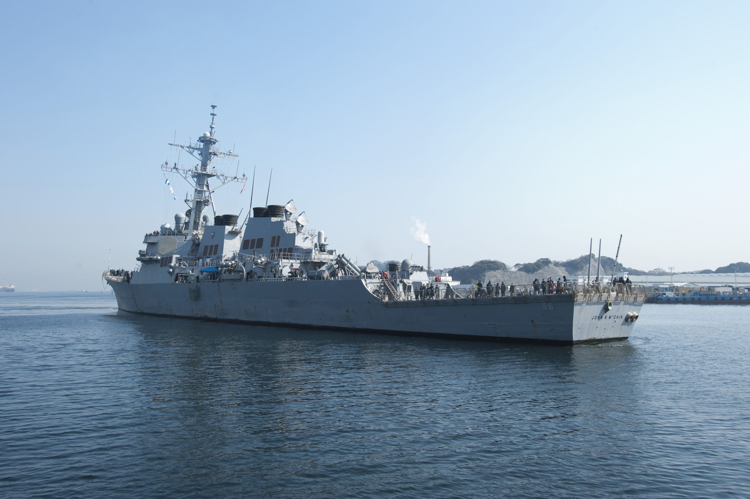 Το Ναυτικό των ΗΠΑ αναστέλλει την επιχειρησιακή του δράση παγκοσμίως μετά την σύγκρουση με το ελληνικό τάνκερ (φωτό)