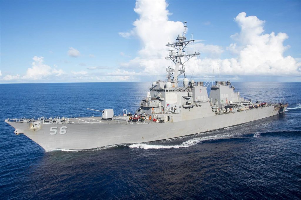 Σύγκρουση του USS «John S. McCain» με ελληνικό δεξαμενόπλοιο στην Σιγκαπούρη – 10 αγνοούμενοι