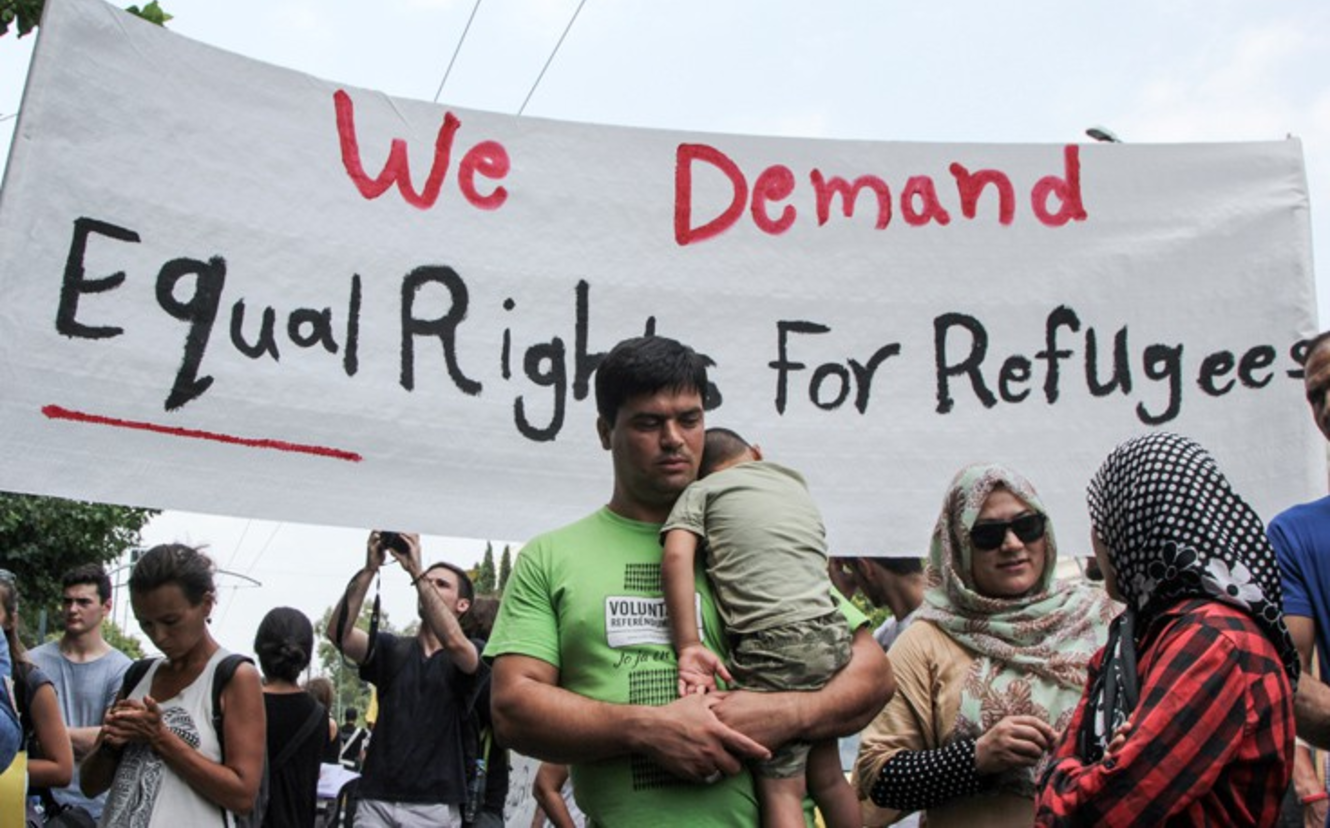 Πορεία Αφγανών με αίτημα την ίση μεταχείριση των προσφύγων (φωτό)