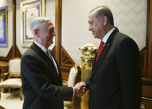 Επιχείρηση κατευνασμού του Ρ.Τ. Ερντογάν από ΗΠΑ για να ακυρώσει την εισβολή της Τουρκίας σε κουρδικά εδάφη της Συρίας!