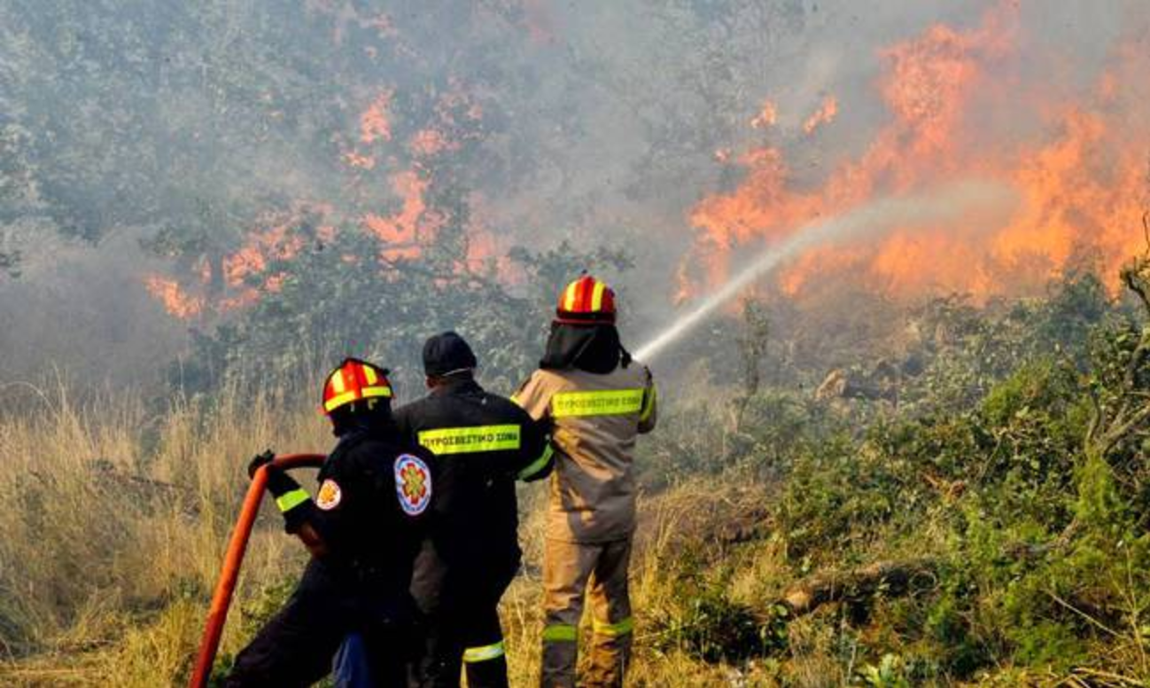 24 αγροτοδασικές φωτιές το τελευταίο 24ωρο – Υψηλός και σήμερα ο κίνδυνος (χάρτης) (upd)