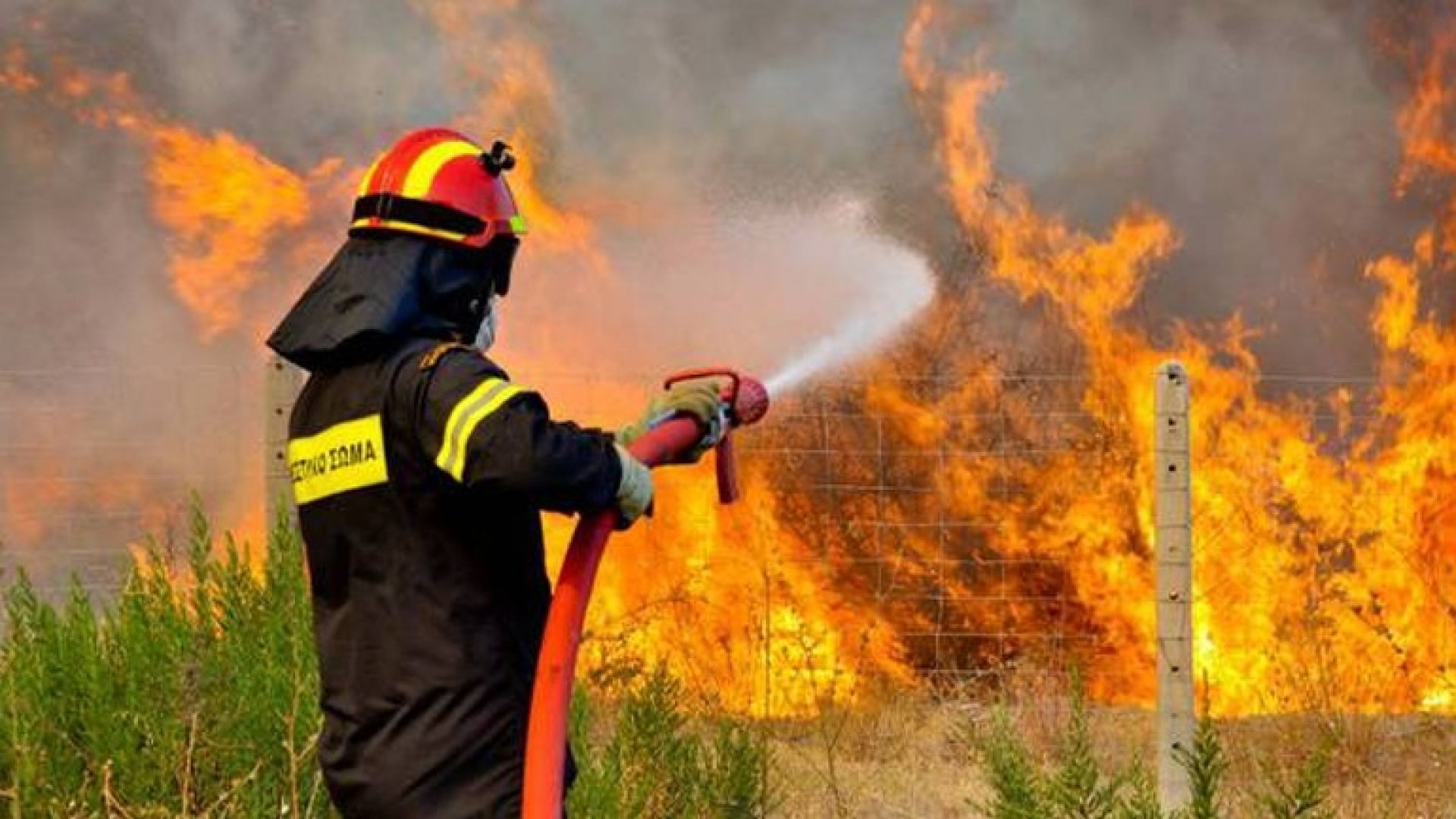 Δύο πυρκαγιές σε Ιωάννινα και Ηράκλειο βρίσκονται σε εξέλιξη