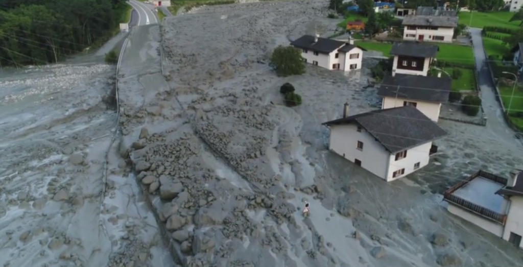 8 αγνοούμενοι μετά από κατολίσθηση στην Ελβετία (φωτό,βίντεο)