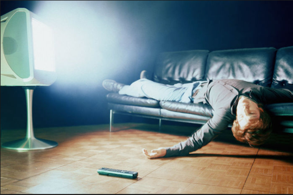 Προσοχή: Κοιμάστε με ανοιχτό φώς ή τηλεόραση; – Δείτε τι μπορεί να πάθετε