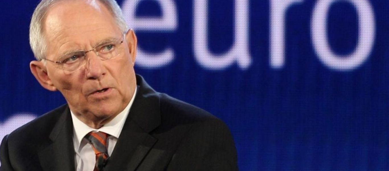 «Βόμβα» Β. Σόιμπλε: «Δεν βρίσκεται στην ατζέντα η ελάφρυνση του ελληνικού χρέους»