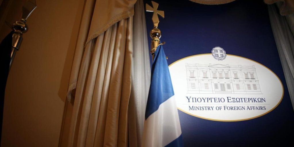 Συνεχίζεται η προσπάθεια αναθέρμανσης των διμερών σχέσεων μεταξύ Ελλάδας και Σκοπίων