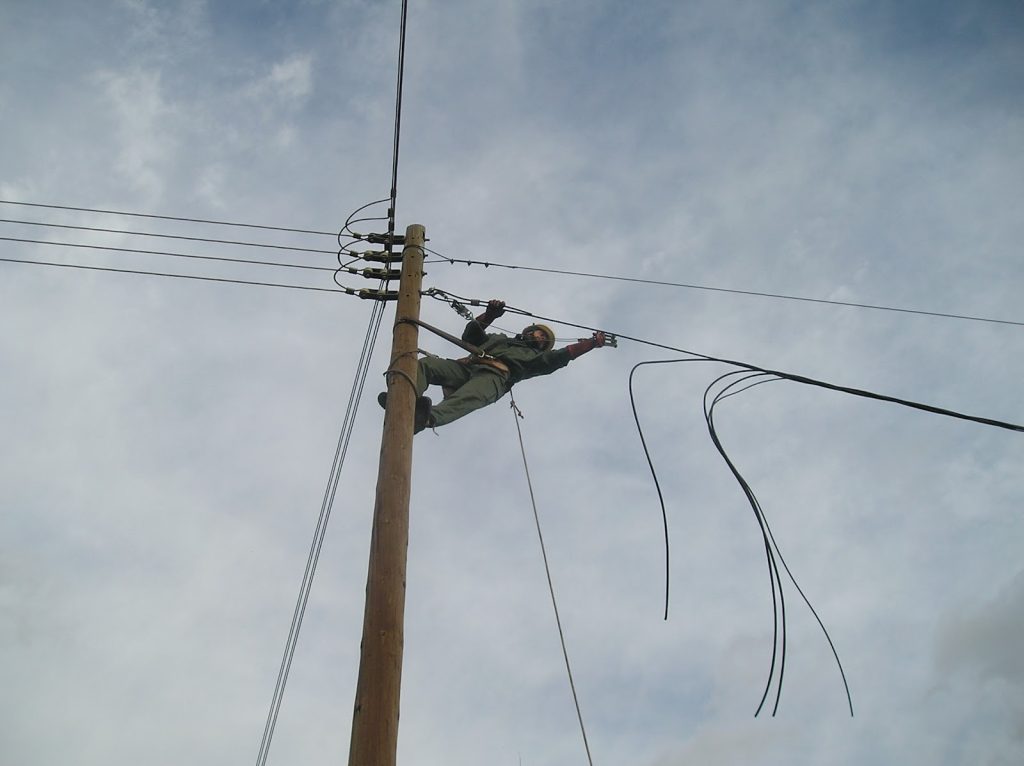Αποκαταστάθηκαν τα προβλήματα ηλεκτροδότησης στη Λάρισα