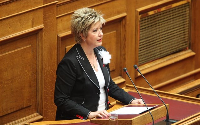M. Κόλλια-Τσαρουχά: «Θεωρώ καμάρι ότι λέγομαι Υφυπουργός Μακεδονίας-Θράκης»