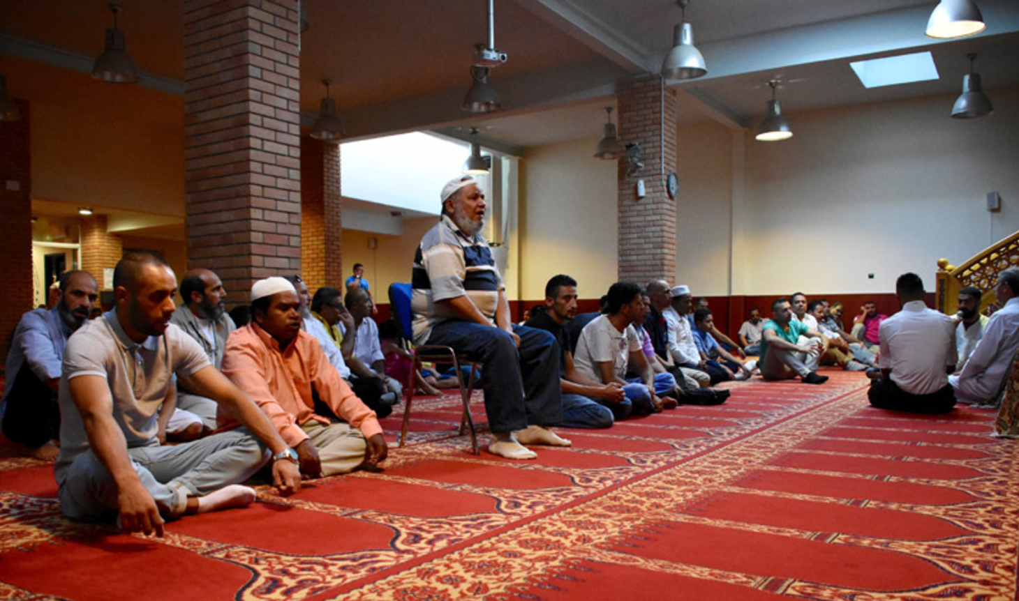 Μουσουλμάνοι προσεύχονται σήμερα σε ΟΑΚΑ και ΣΕΦ 70 μέρες μετά το Ραμαζάνι (φωτό)