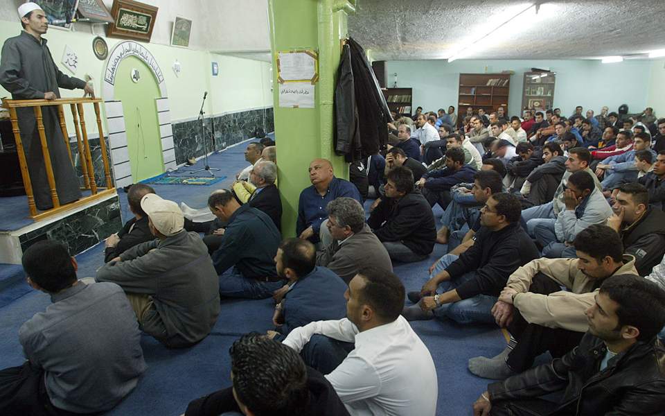 Η απόρρητη έκθεση της ΕΛ. ΑΣ. για τους ιμάμηδες της Αθήνας – Ιεροκήρυκες καλούν σε πόλεμο κατά των «αποστατών του Ισλάμ»