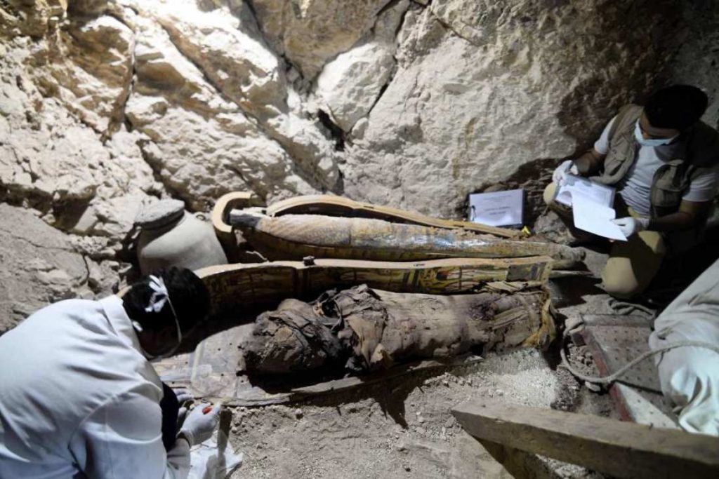 Αίγυπτος: Ανακάλυψαν φαραωνικό τάφο από το 1.000 π.Χ. (φωτό)