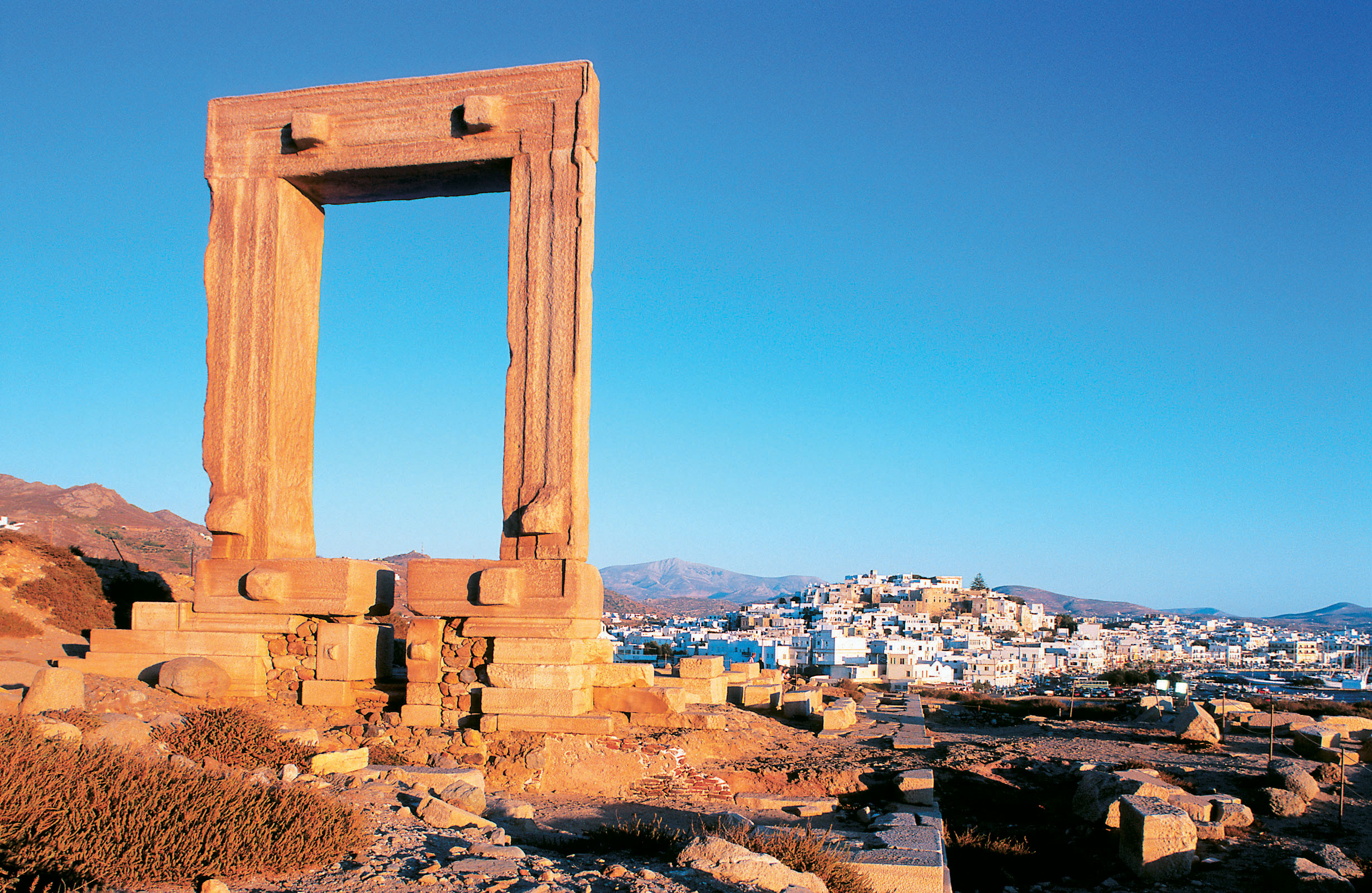 Το μυστήριο με τις αρχαίες «πύλες» που βρίσκονται στην Ελλάδα αλλά και σε όλο τον πλανήτη!