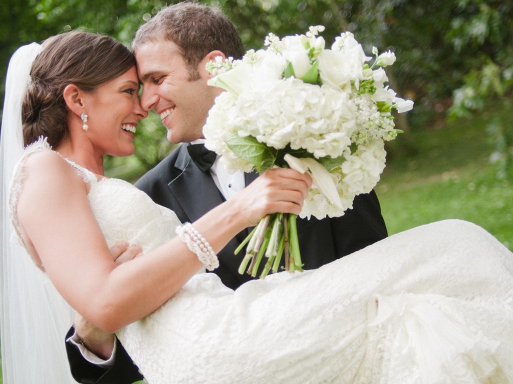 Αυτά είναι τα δέκα πιο παράξενα γαμήλια έθιμα στον κόσμο (βίντεο)