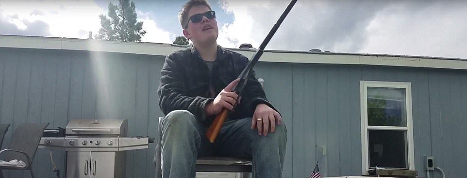 Ουάσινγκτον: Ο 15χρονος πριν ανοίξει πυρ στο σχολείο του είχε ανεβάσει βίντεο κάνοντας…«πρόβα θανάτου»! (φωτό, βίντεο)