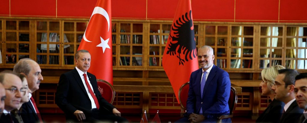 Το «βιλαέτι» της Αλβανίας επισκέπτεται ο «νεο-σουλτάνος» Ρ.Τ.Ερντογάν- Αναμένεται λαμπρή υποδοχή από τον Ε.Ράμα