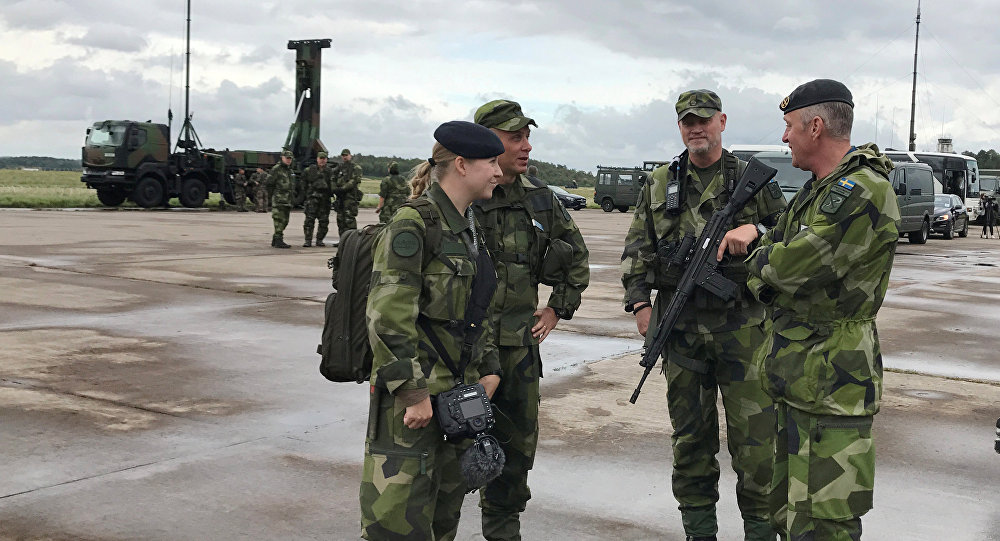 Σε εξέλιξη η άσκηση «Aurora 17» του σουηδικού Στρατού – Η μεγαλύτερη στρατιωτική άσκηση της χωράς εδώ και 20 χρόνια