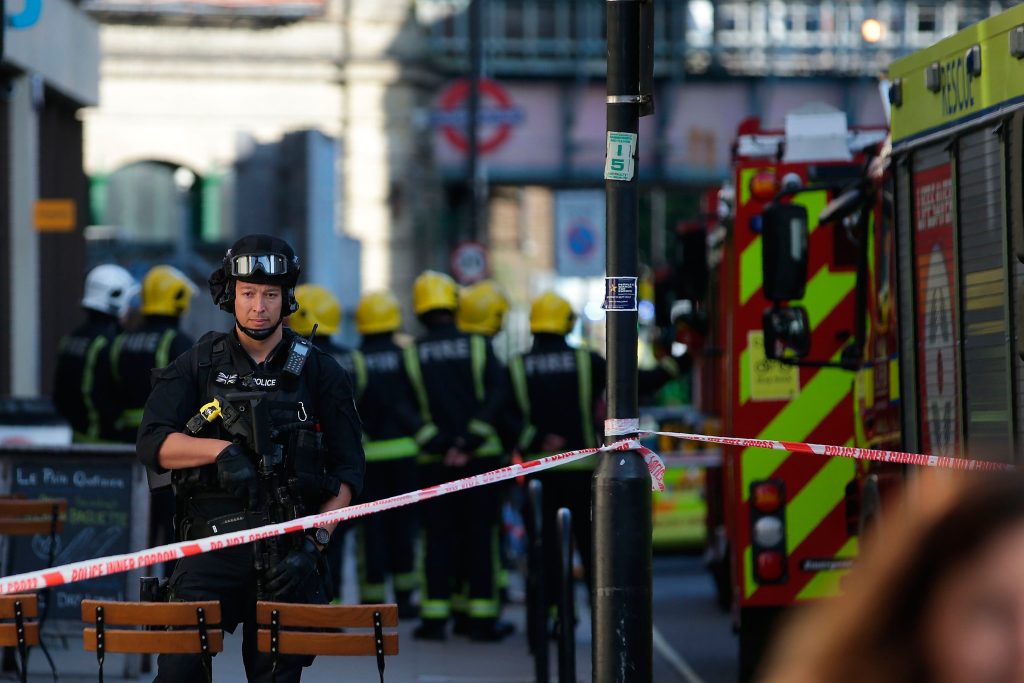 Λονδίνο: Παραμένει σε ύψιστο συναγερμό… στον απόηχο της τρομοκρατικής επίθεσης