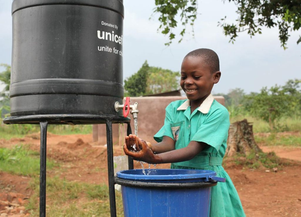 Πείραμα Unicef: Κοστολόγησε το νερό σε χιλιόμετρα (βίντεο)