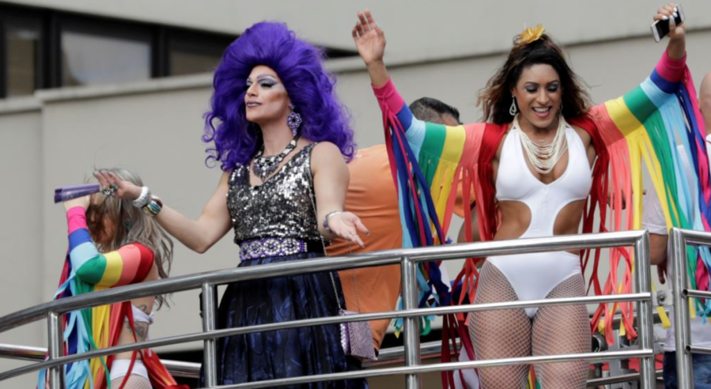 Βραζιλία: Δικαστήριο ενέκρινε «θεραπεία» για τους ομοφυλόφιλους