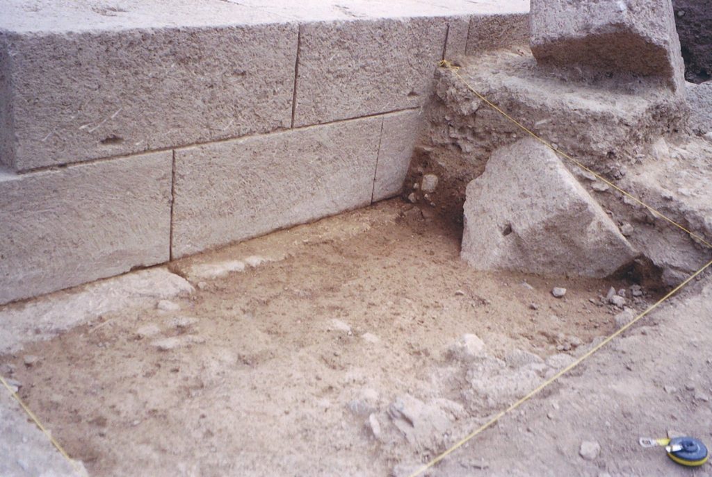 Ανακαλύφτηκαν τα λείψανα του Ιερού της Αμαρυσίας Αρτέμιδος στην Αμάρυνθο