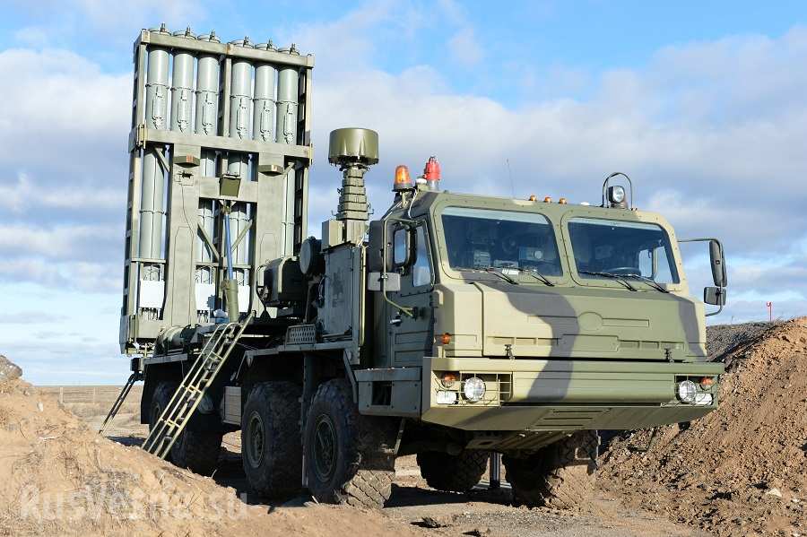 Η Ρωσία αναπτύσσει το σύστημα αεράμυνας «S-350E» στον πόλεμο της Συρίας (βίντεο)