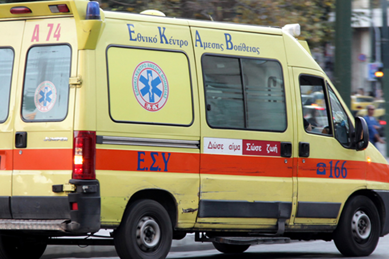 Τροχαίο ατύχημα στην Θεσσαλονίκη: Σύγκρουση δύο μοτοσυκλετών- Δύο τραυματίες (φωτό)