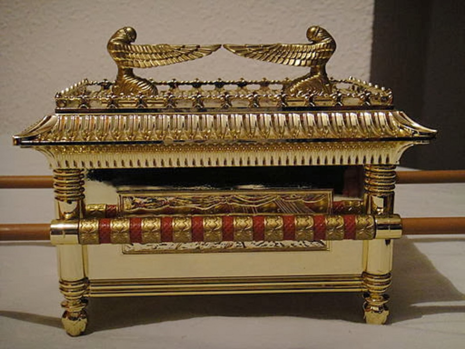 Η αληθινή κιβωτός της διαθήκης – Πώς δημιουργήθηκε και από ποιον (βίντεο)