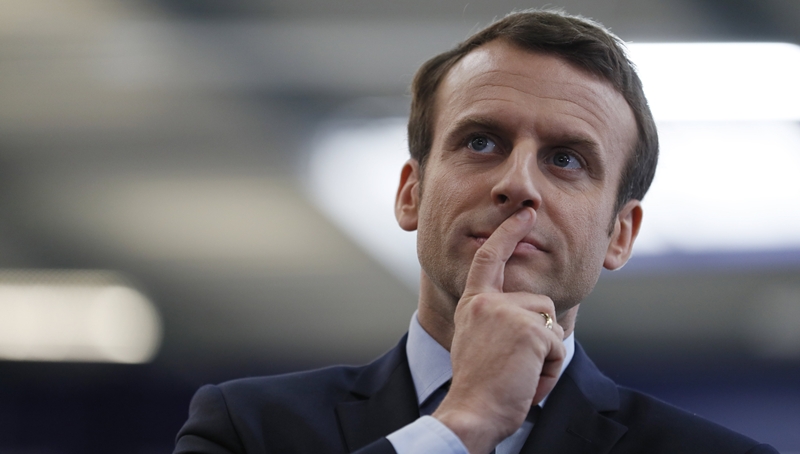 Γαλλία: Περικοπές σε φόρους και δαπάνες στον πρώτο προϋπολογισμό του Εμμ. Μακρόν